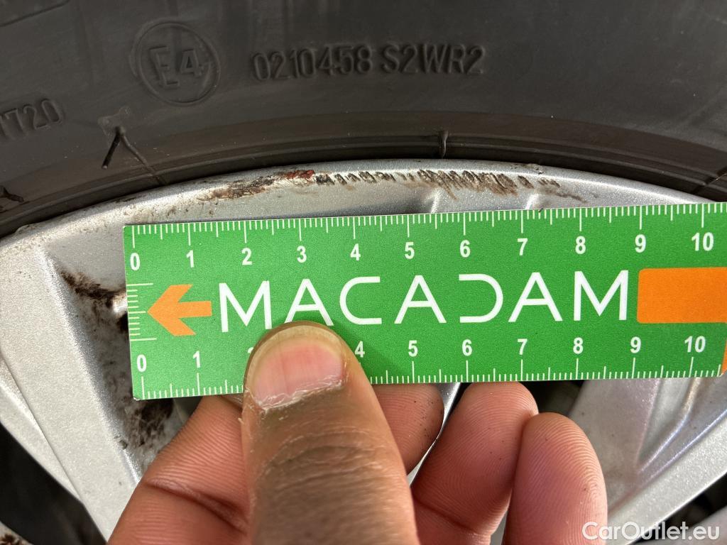  Fiat  500 FIAT  2015 3P Berline Hybrid 10 BSG 70 ch Dolcevita #23