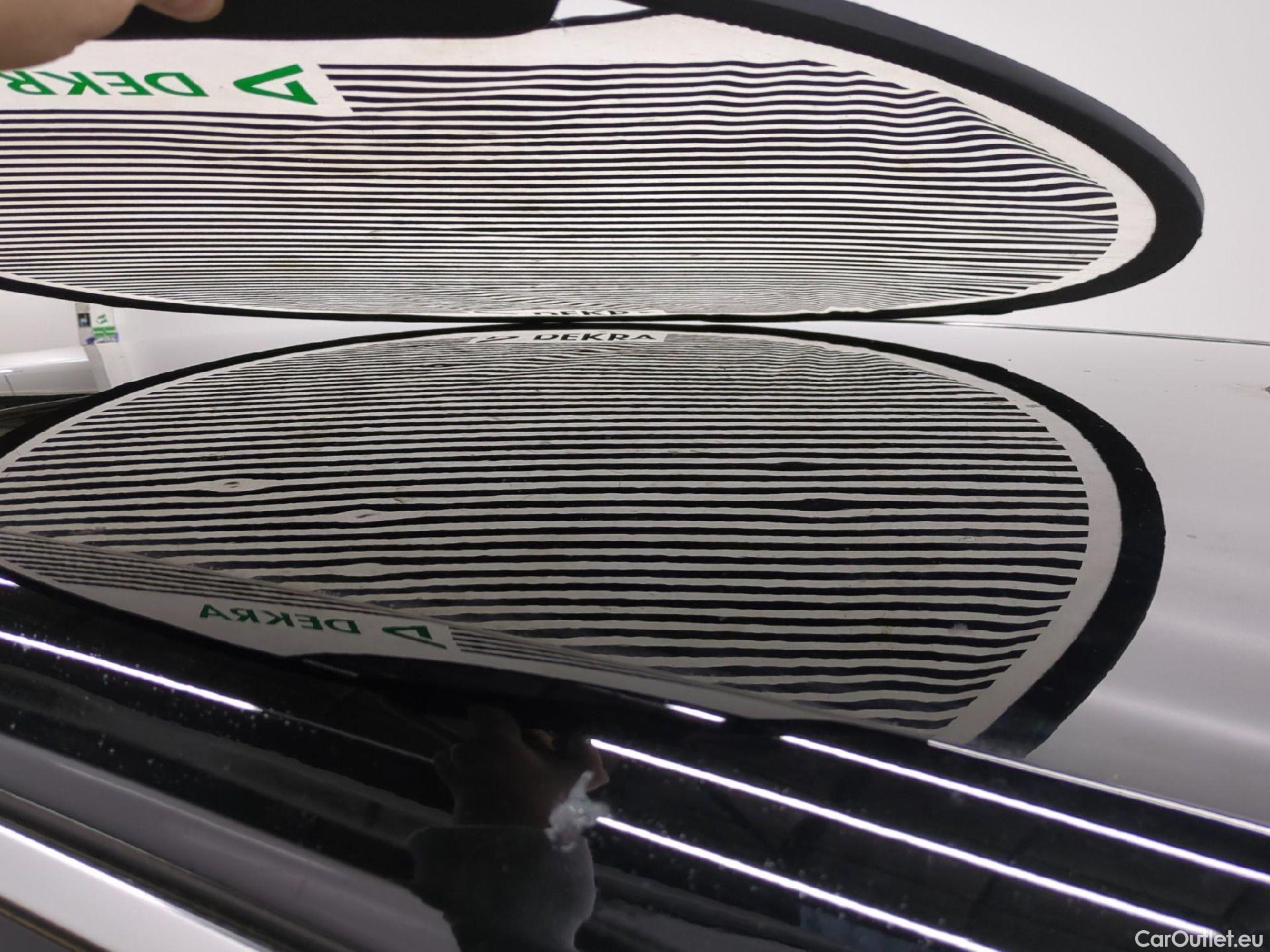  Opel   Grandland X Grandland X Elegance Business 1.5 130CV BVA8 E6d #18