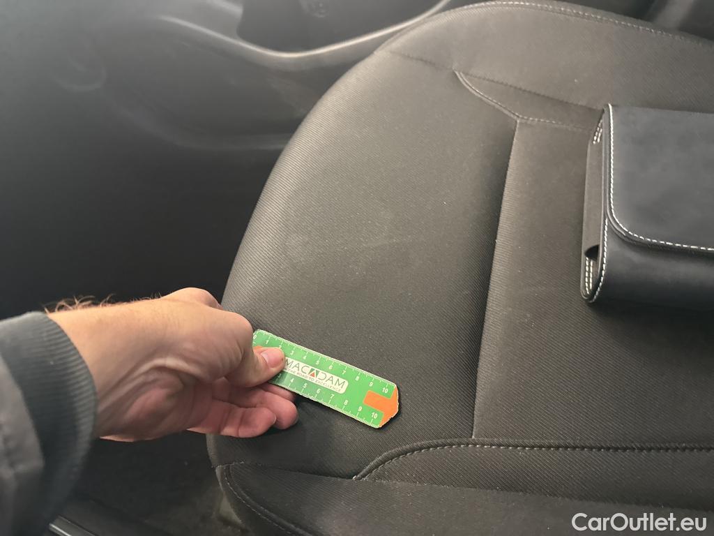  Hyundai  Tucson HYUNDAI  / 2020 / 5P / SUV 1.6 PHEV 265 HTRAC BUSINESS 4WD AUTO #4