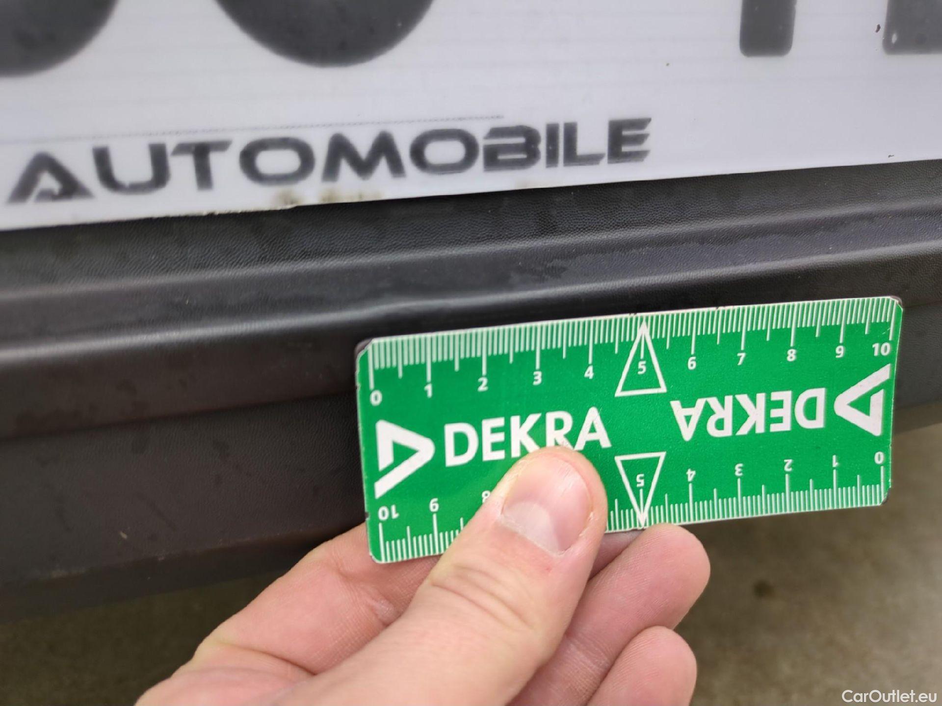  Renault  Clio  IV Air MediaNav 1.5 dCi 75CV BVM5 E6 #23