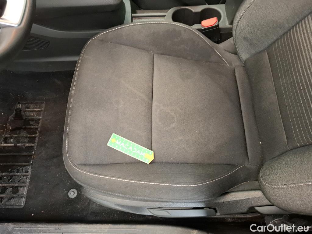  Renault  Captur  II Business 1.5 dCi 95CV BVM6 E6dT #22