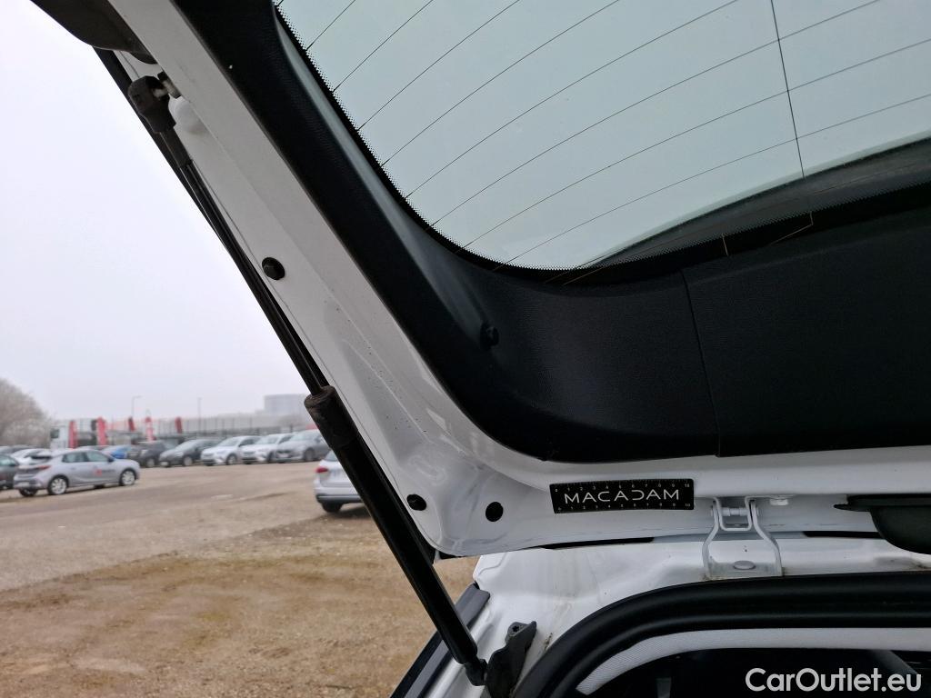  Peugeot  2008  Allure Pack 1.5 HDi 130CV BVA8 E6d #45