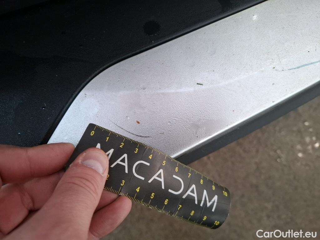  Peugeot  2008  Allure Pack 1.5 HDi 110CV BVM6 E6d #18