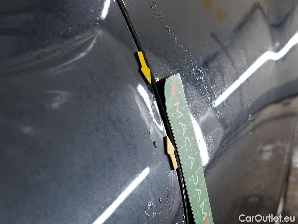  Renault  Kadjar RENAULT  / 2018 / 5P / Crossover Business TCe 140 FAP - 21 #16