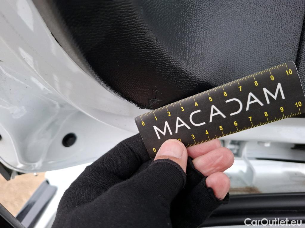  Peugeot  2008  Allure Pack 1.5 HDi 130CV BVA8 E6d #46