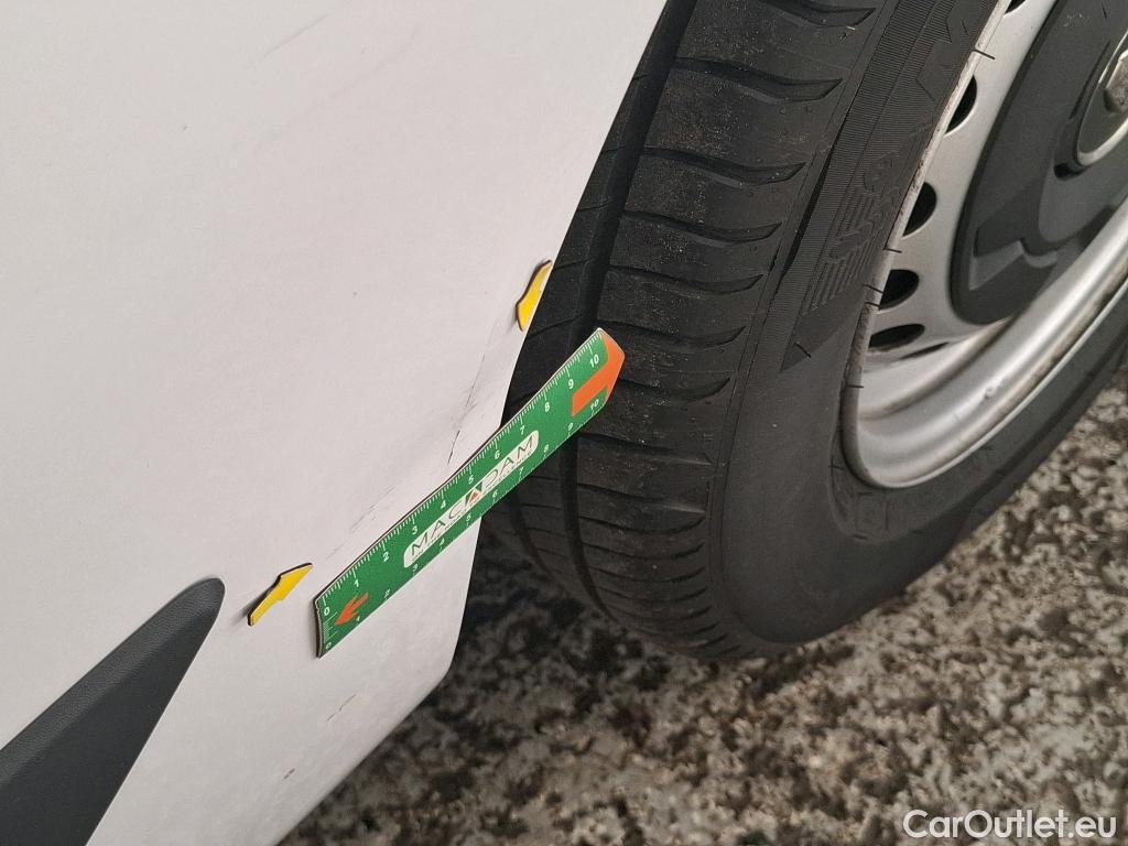  Renault  Kangoo RENAULT  / 2021 / 4P / Fourgonnette Gd Confort Blue dCi 95 BVA - 22 #2