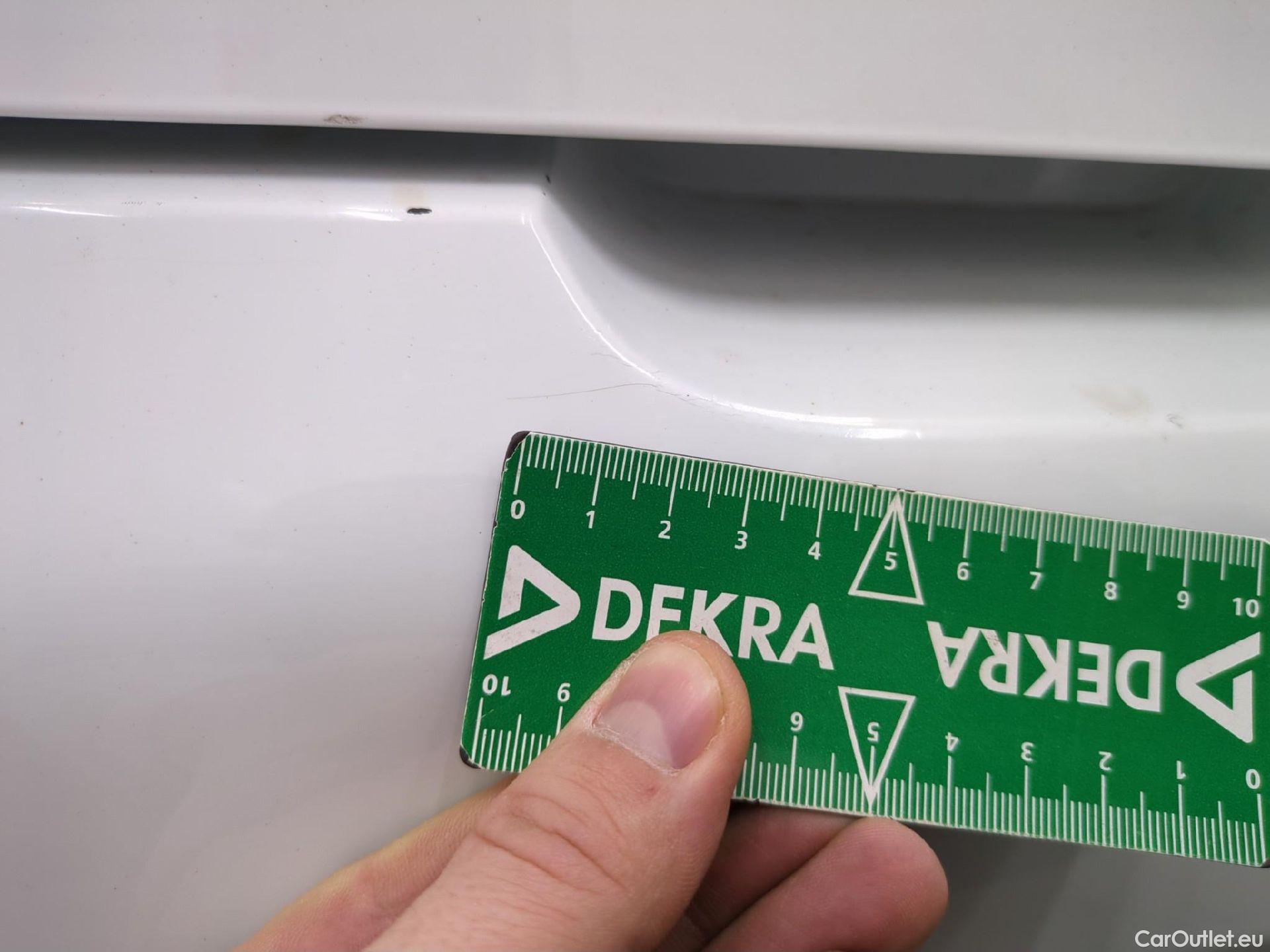  Renault  Clio  IV Air MediaNav 1.5 dCi 75CV BVM5 E6 #18