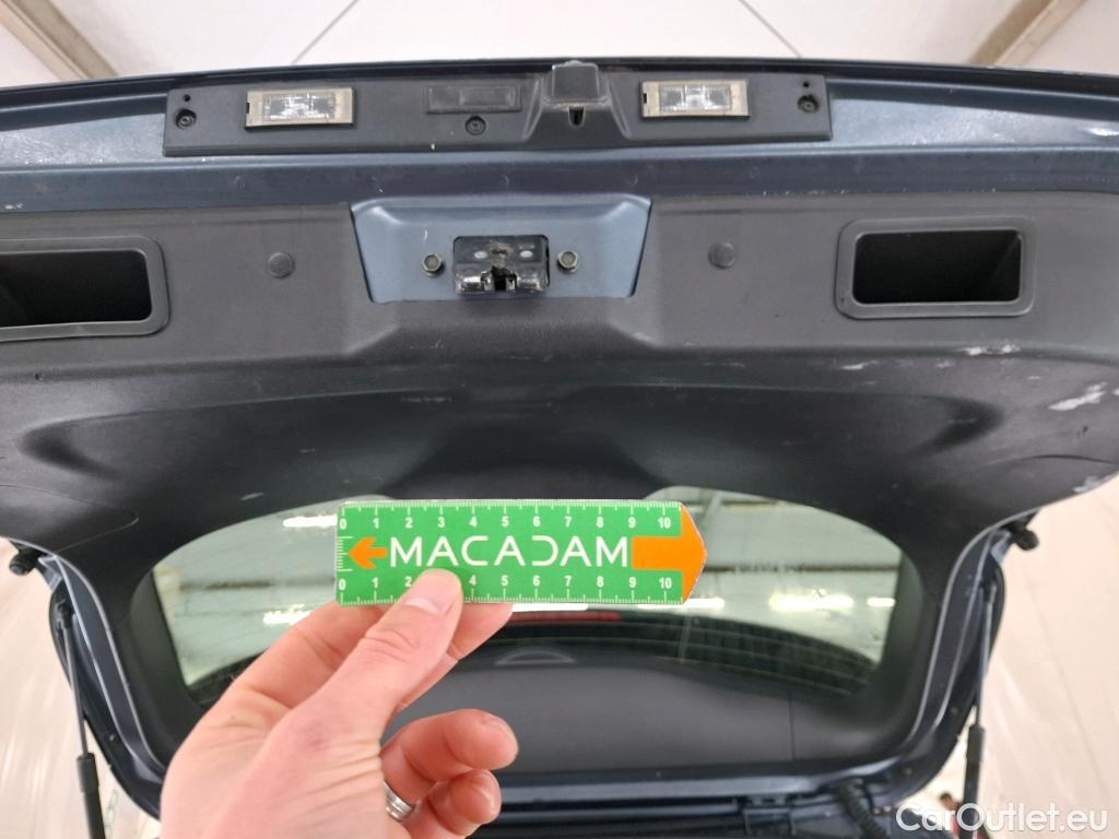  Renault  Kadjar RENAULT  / 2018 / 5P / Crossover Business TCe 140 FAP - 21 #10