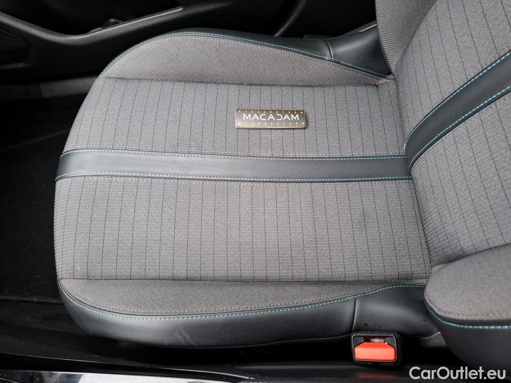  Peugeot  2008  Allure Pack 1.5 HDi 130CV BVA8 E6d #28