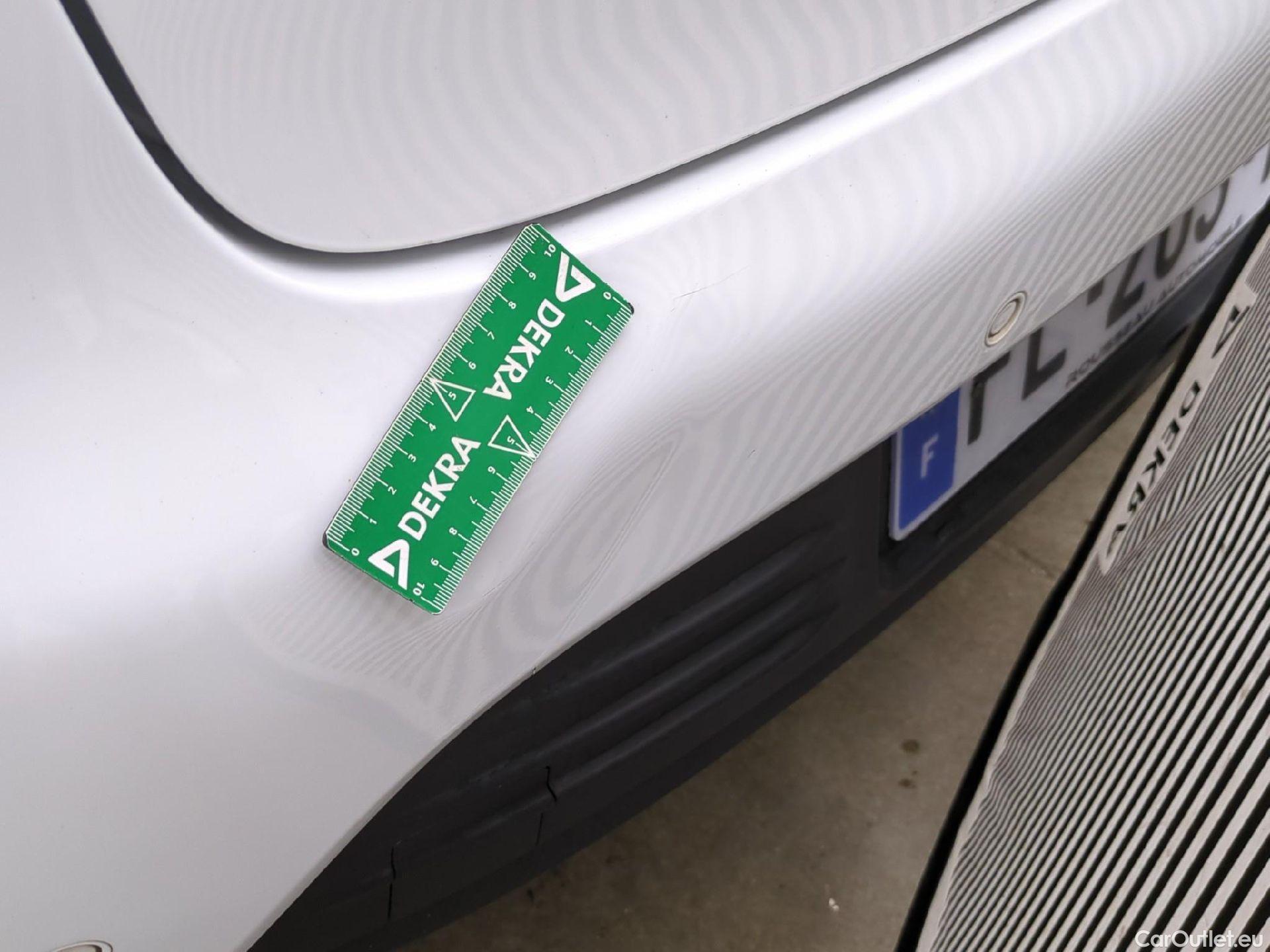  Renault  Clio  IV Air MediaNav 1.5 dCi 75CV BVM5 E6 #21