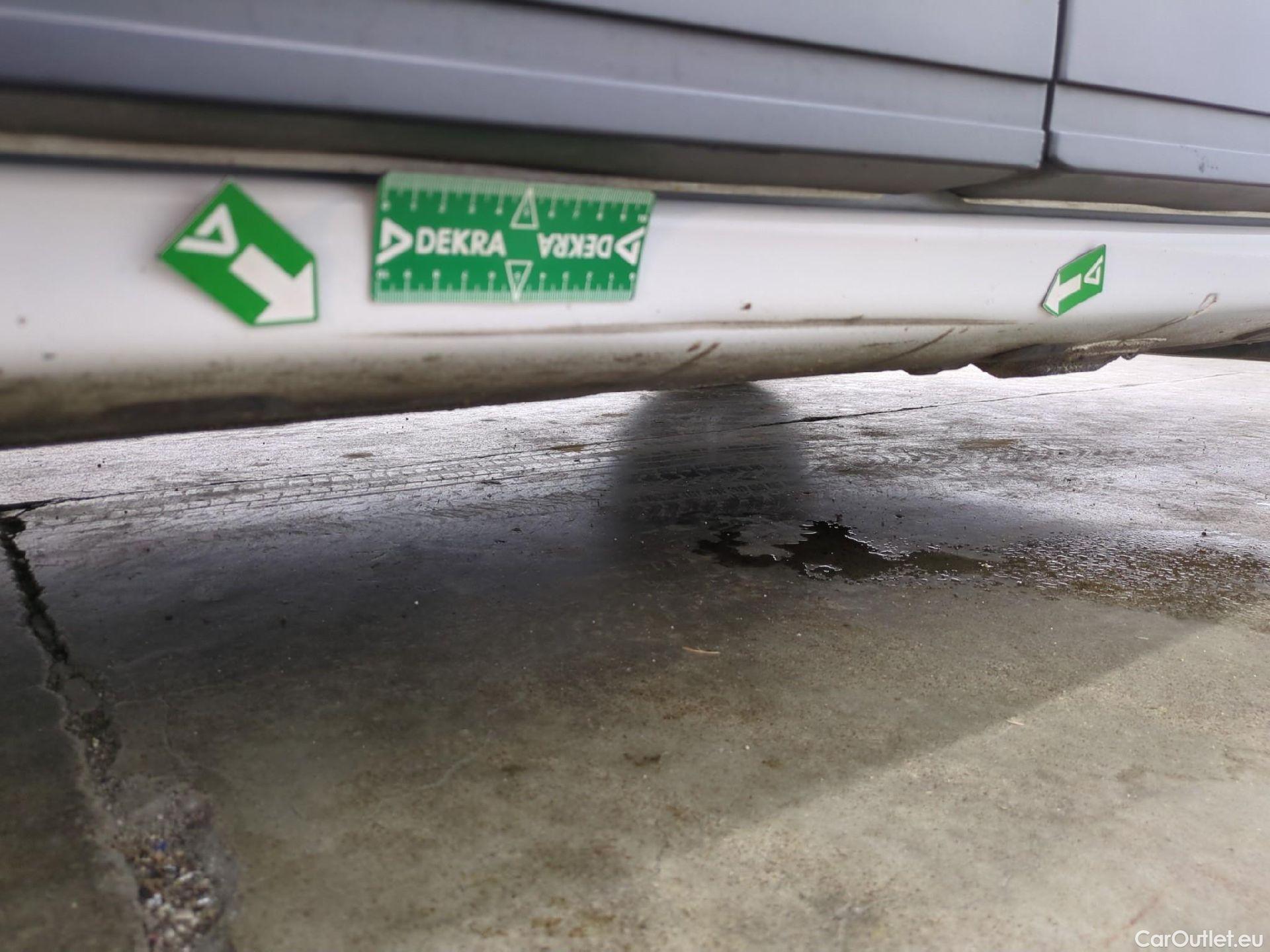  Renault  Clio  IV Air MediaNav 1.5 dCi 75CV BVM5 E6 #16