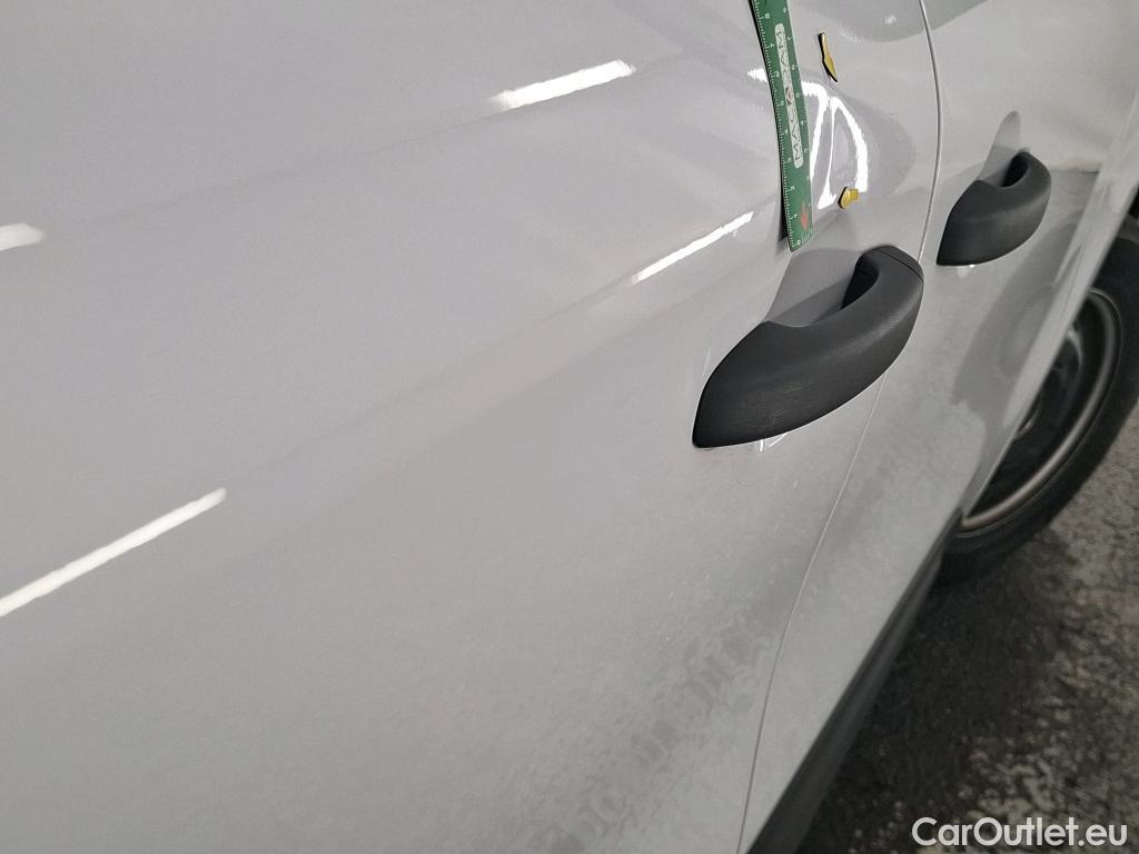  Renault  Kangoo RENAULT  / 2021 / 4P / Fourgonnette Gd Confort Blue dCi 95 BVA - 22 #20