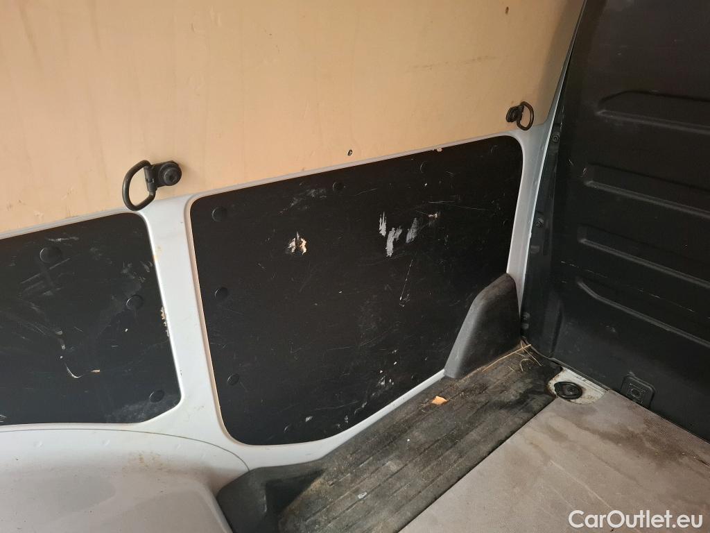  Renault  Kangoo RENAULT  / 2021 / 4P / Fourgonnette Gd Confort Blue dCi 95 BVA - 22 #15