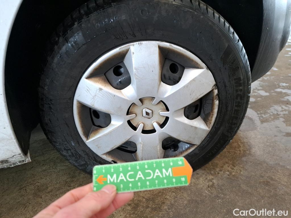  Renault  Kangoo RENAULT  Express VU 4p Fourgonnette Grand Vol ExtraR-Link dCi 110 EDC #32