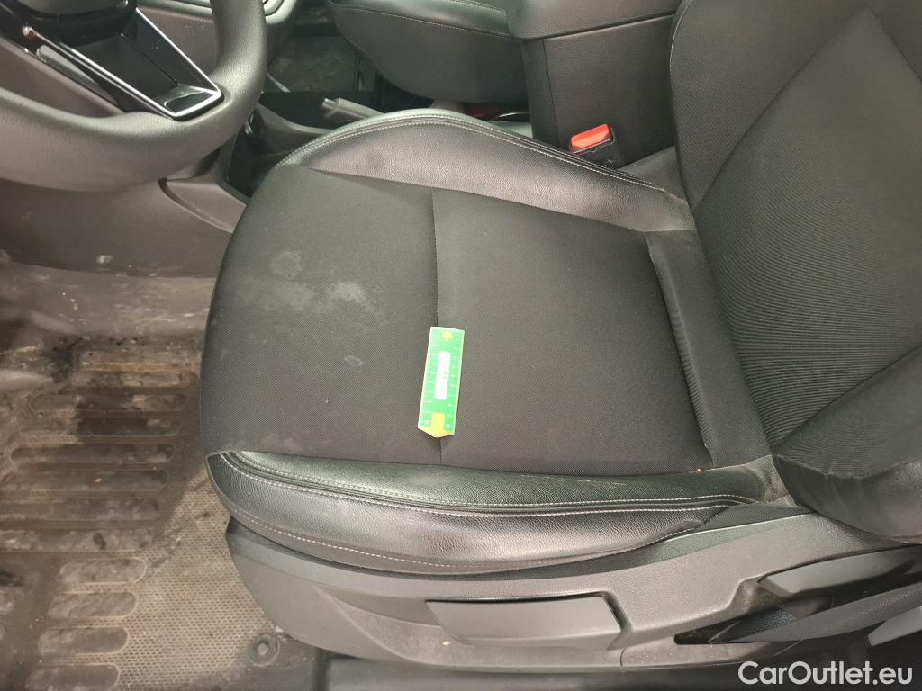  Renault  Kangoo RENAULT  / 2021 / 4P / Fourgonnette Gd Confort Blue dCi 95 BVA - 22 #24