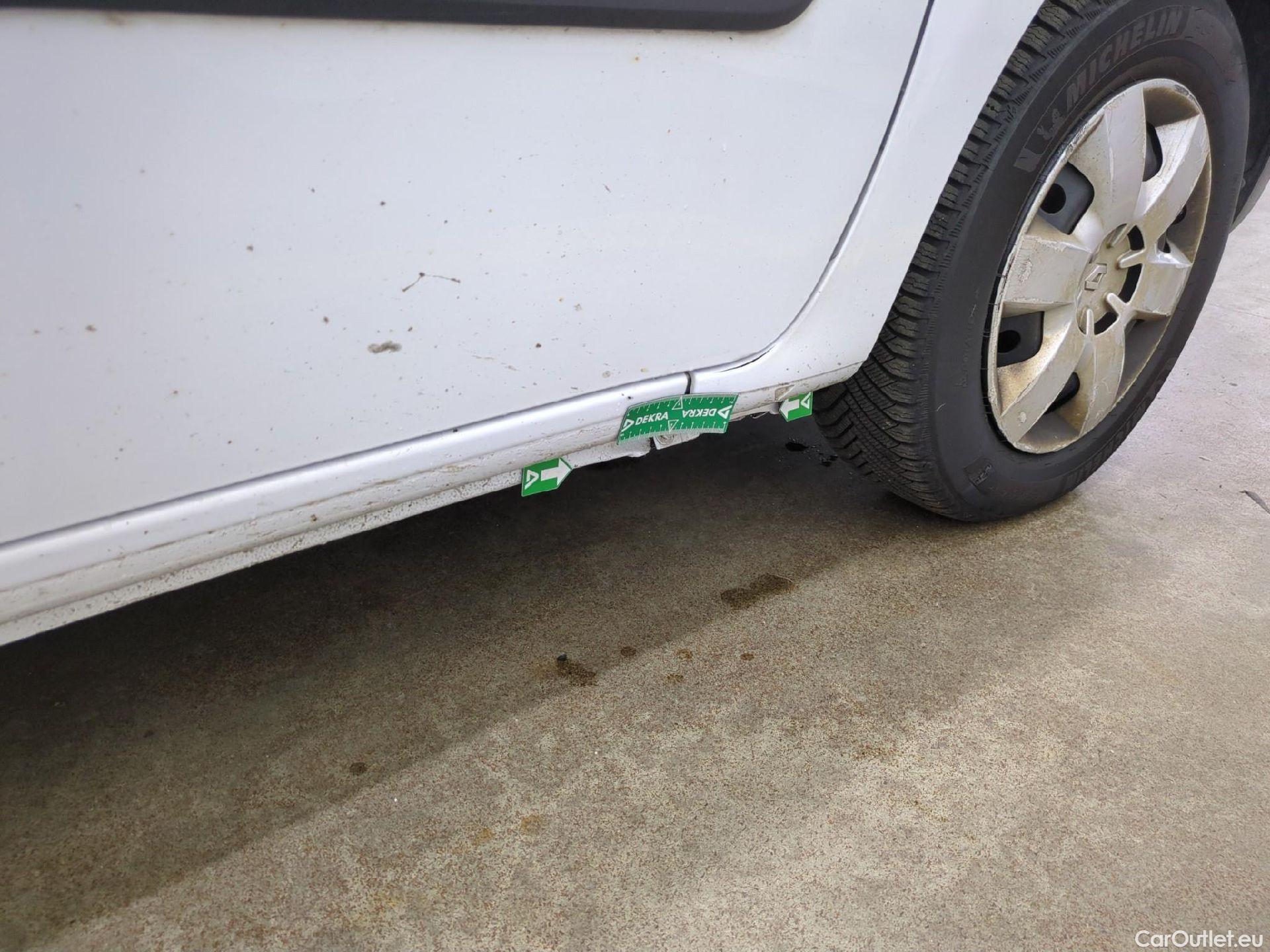  Renault  Kangoo  II Express Maxi Extra (Série Spéciale) 1.5 dCi 95CV BVM6 E6dT #25