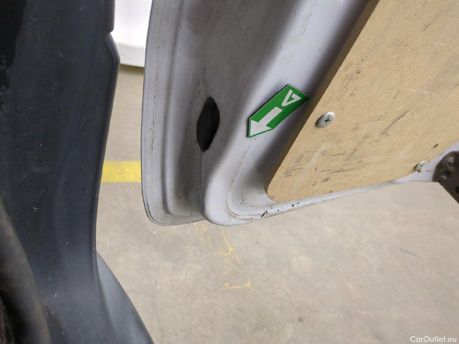  Renault  Kangoo  II Express Maxi Extra (Série Spéciale) 1.5 dCi 95CV BVM6 E6dT #51