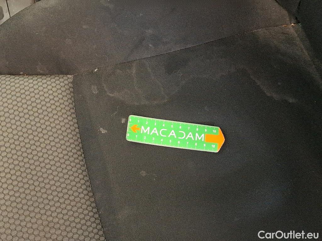  Renault  Kangoo RENAULT  Express VU 4p Fourgonnette Grand Vol ExtraR-Link dCi 110 EDC #40