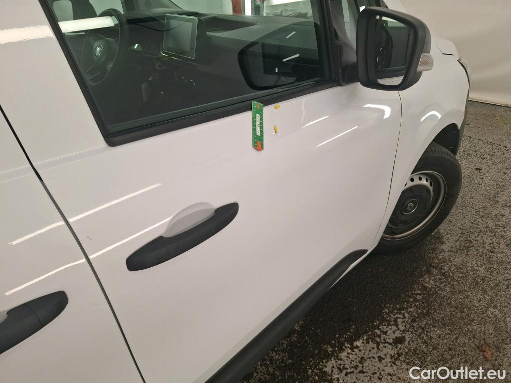  Renault  Kangoo RENAULT  / 2021 / 4P / Fourgonnette Gd Confort Blue dCi 95 BVA - 22 #25
