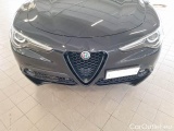  Alfa Romeo   STELVIO ALFA ROMEO / 2017 / 5P / SUV 2.2 TD 190 CV SPRINT AT8 Q4 #32
