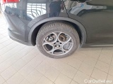  Alfa Romeo   STELVIO ALFA ROMEO / 2017 / 5P / SUV 2.2 TD 190 CV SPRINT AT8 Q4 #120