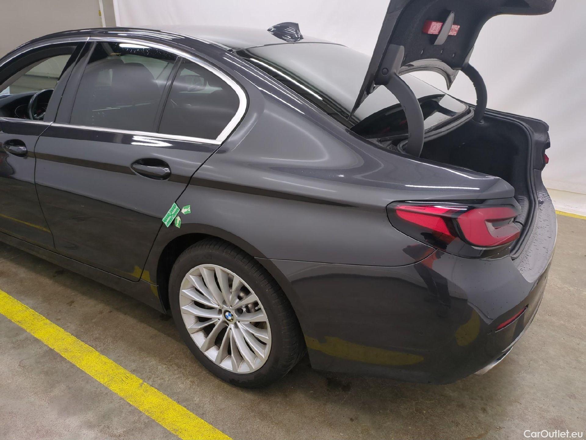  Bmw  Serie 5 BMW Série 5 / 2020 / 4P / Berline 520i 184ch Luxury BVA8 #22