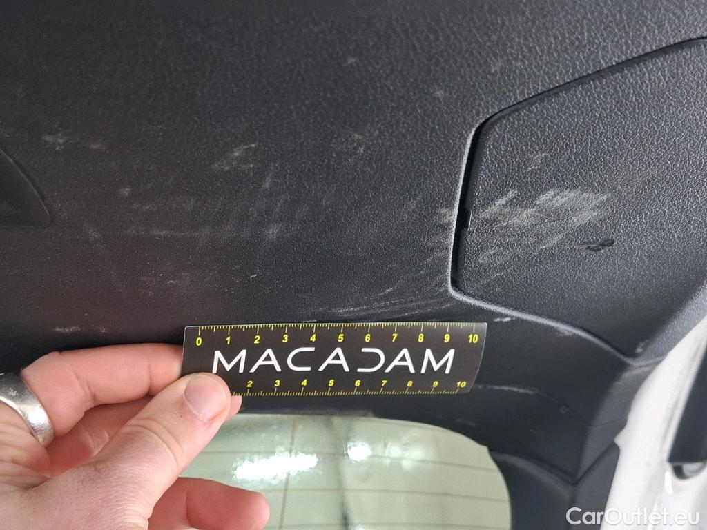  Bmw  Serie 1 BMW Série 1 / 2019 / 5P / Berline 2.0 120D AUTO M Sport #27