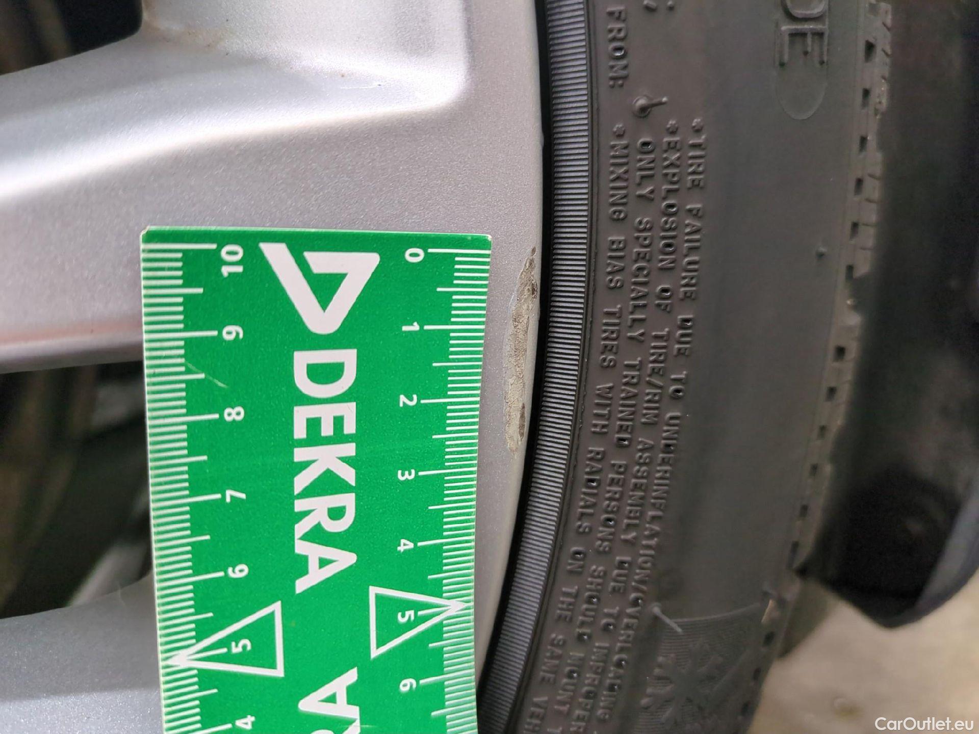  Bmw  Serie 5 BMW Série 5 / 2020 / 4P / Berline 520i 184ch Luxury BVA8 #12