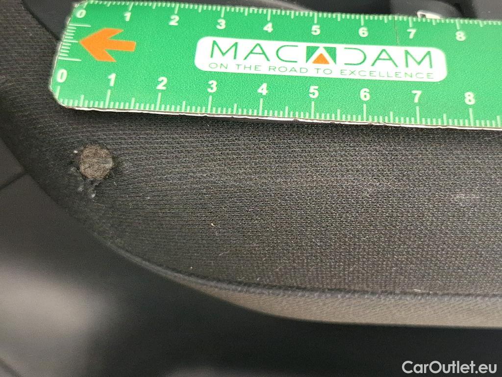  Citroen  C4 CITROEN  / 2020 / 5P / Berline PureTech 100 S&S BVM6 Live Pack Business #16