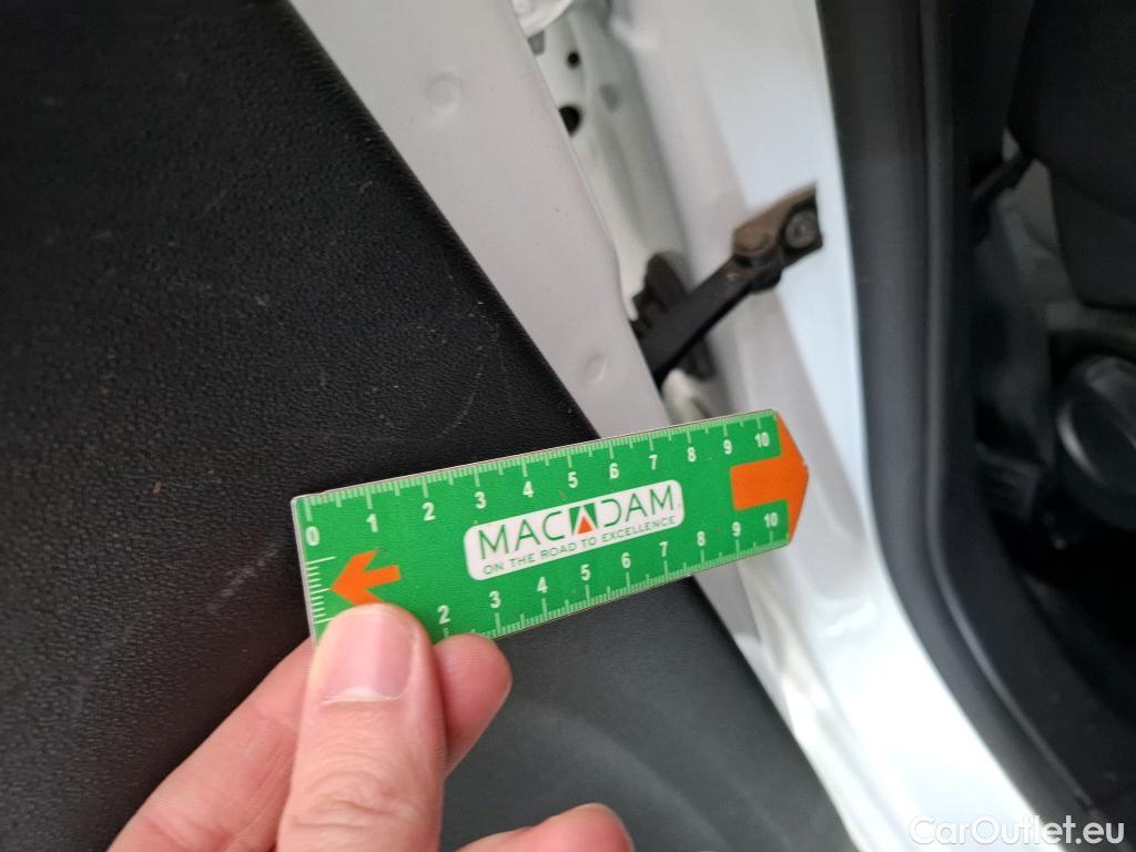  Citroen  C3 CITROEN  Société / 2020 / 5P / Berline / VU PureTech 83 S&S BVM Feel Nav #16