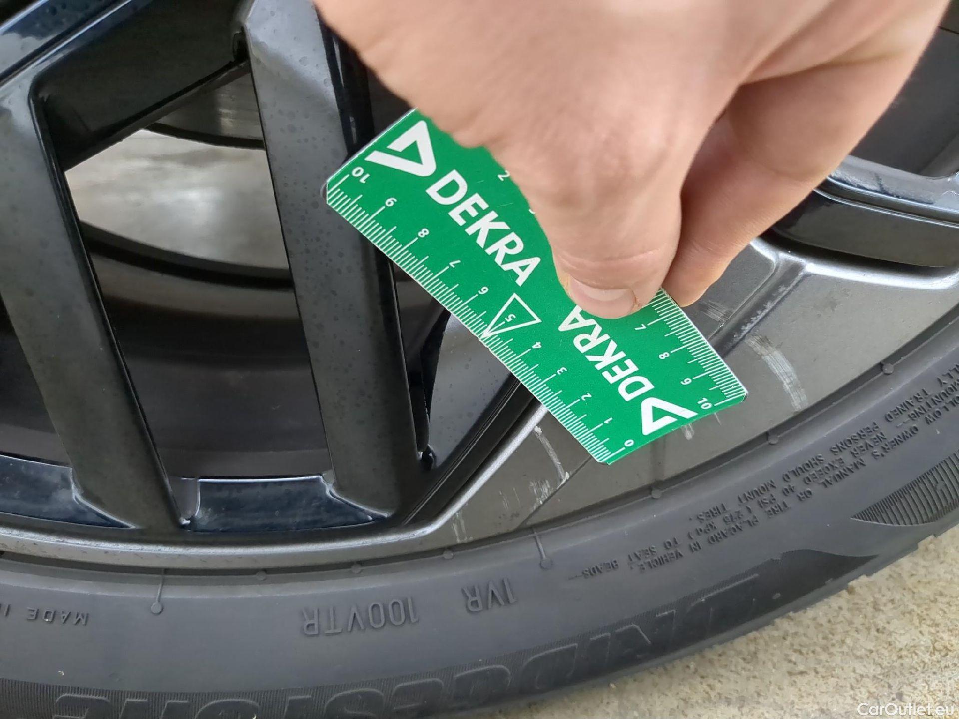  Citroen  C4  X Feel Pack 1.2 PureTech 130CV BVA8 6E #13