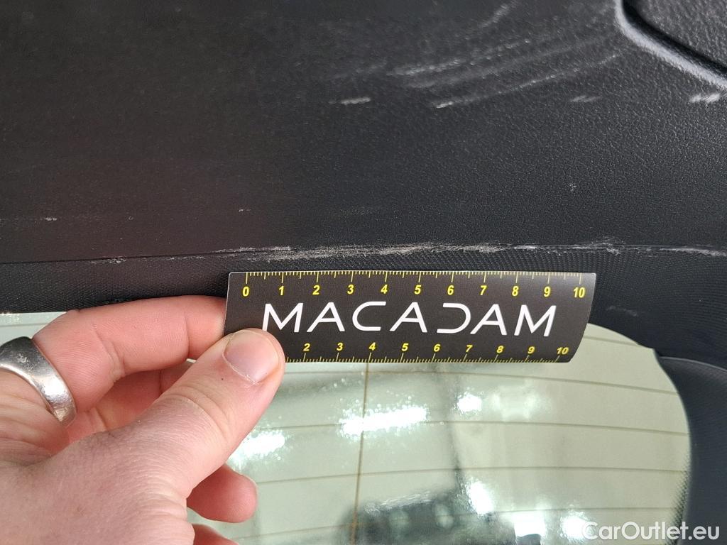  Bmw  Serie 1 BMW Série 1 / 2019 / 5P / Berline 2.0 120D AUTO M Sport #26