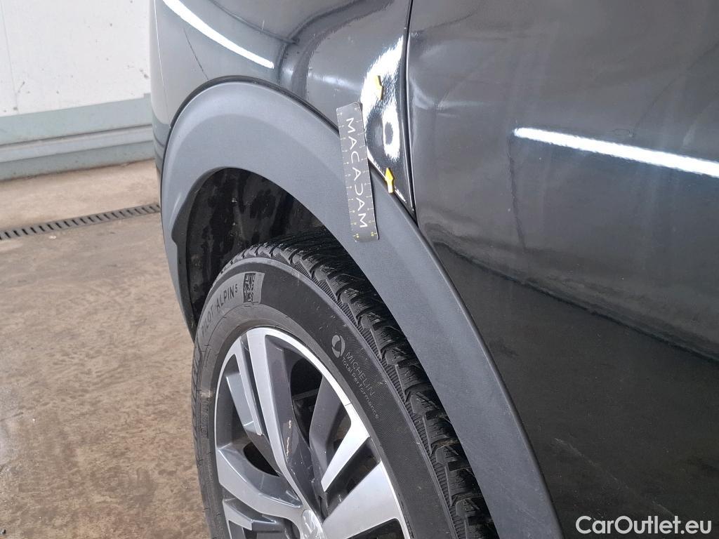  Peugeot  3008  II Allure Pack 1.2 PureTech 130CV BVA8 E6d #2