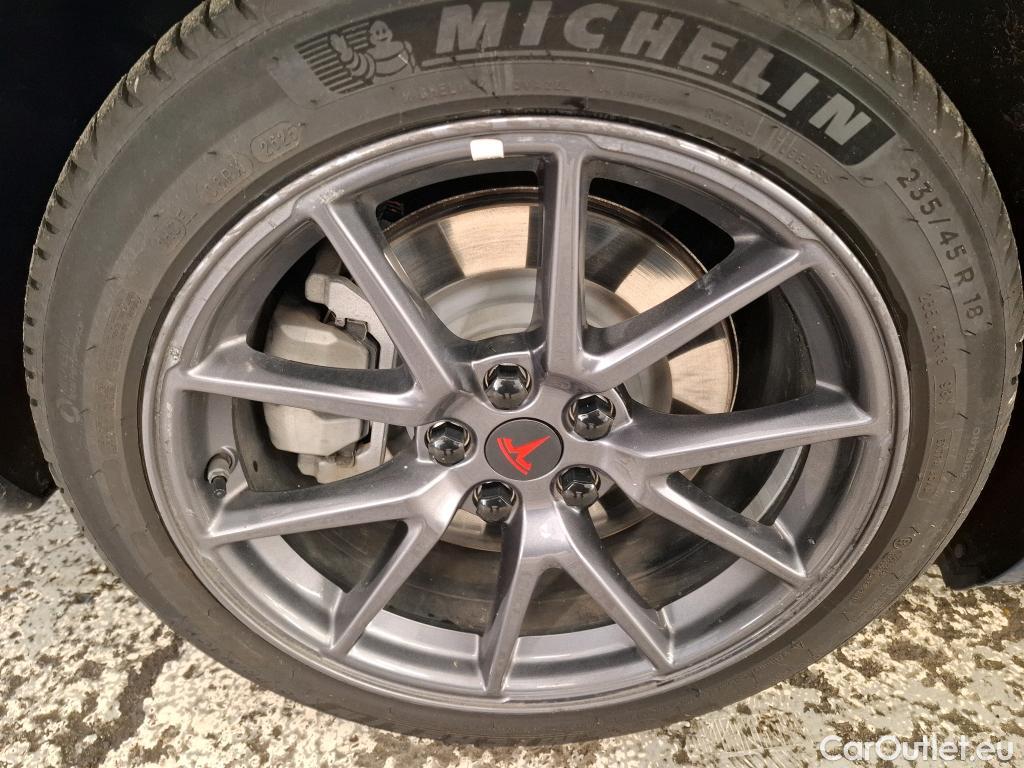  Tesla  Model 3 TESLA  / 2018 / 4P / Berline Grande Autonomie Dual Motor AWD #5