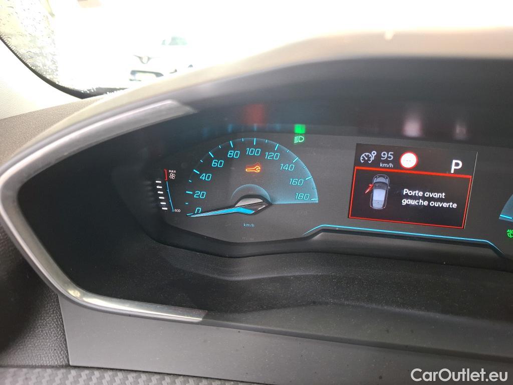  Peugeot  2008  (e-) Active Business 50kWh BVA #17