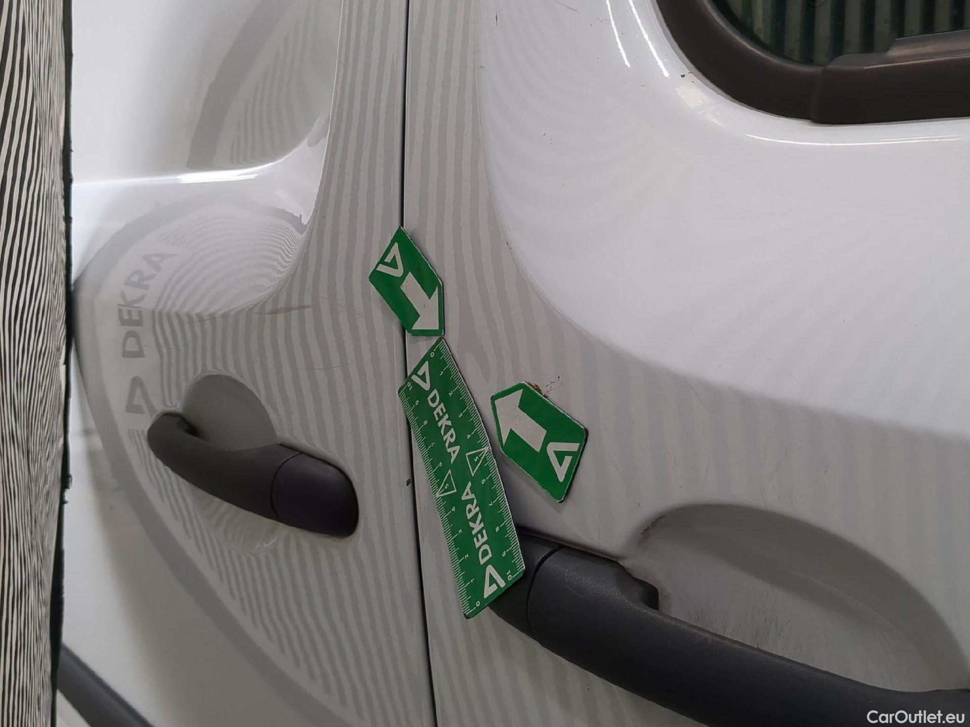  Renault  Kangoo  II Express Maxi Extra (Série Spéciale) 1.5 dCi 95CV BVM6 E6dT #27