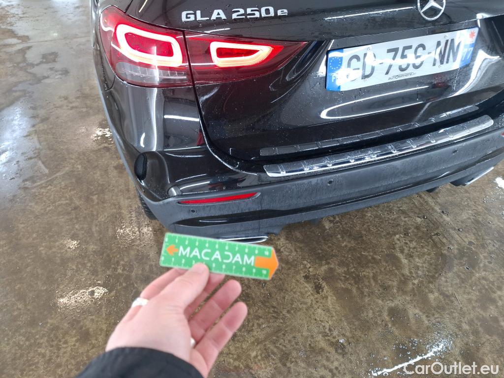  Mercedes  GLA MERCEDES-BENZ  / 2020 / 5P / SUV 1.3  250 e AMG LINE DCT #3