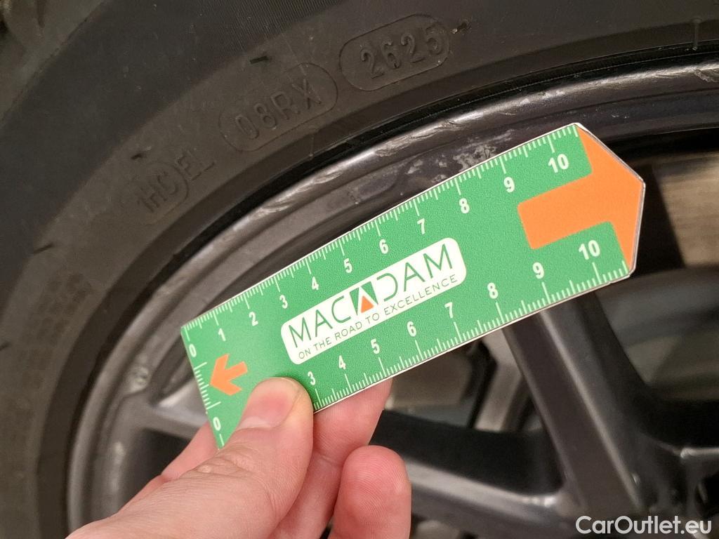  Tesla  Model 3 TESLA  / 2018 / 4P / Berline Grande Autonomie Dual Motor AWD #8