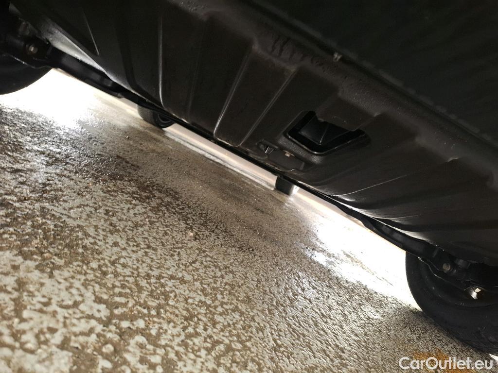  Mercedes  B-Klasse MERCEDES-BENZ Classe B / 2019 / 5P / monospace B 250e Progressive Line Edition #12