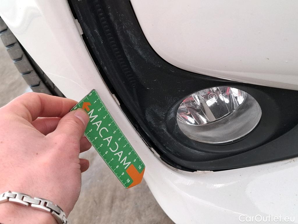  Toyota  Yaris TOYOTA  Hybride / 2019 / 5P / Berline Hybride 116h France Business Stage Acad #27