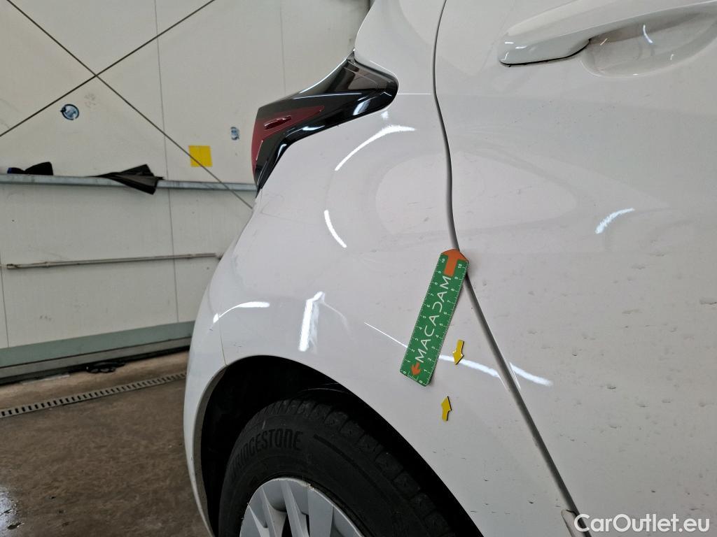  Toyota  Yaris TOYOTA  Hybride / 2019 / 5P / Berline Hybride 116h France Business Stage Acad #15