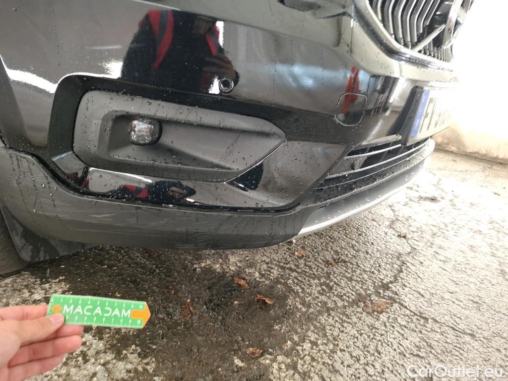  Volvo  XC 40 XC40 Momentum Plug-in Hybrid 2WD 1.5 #8