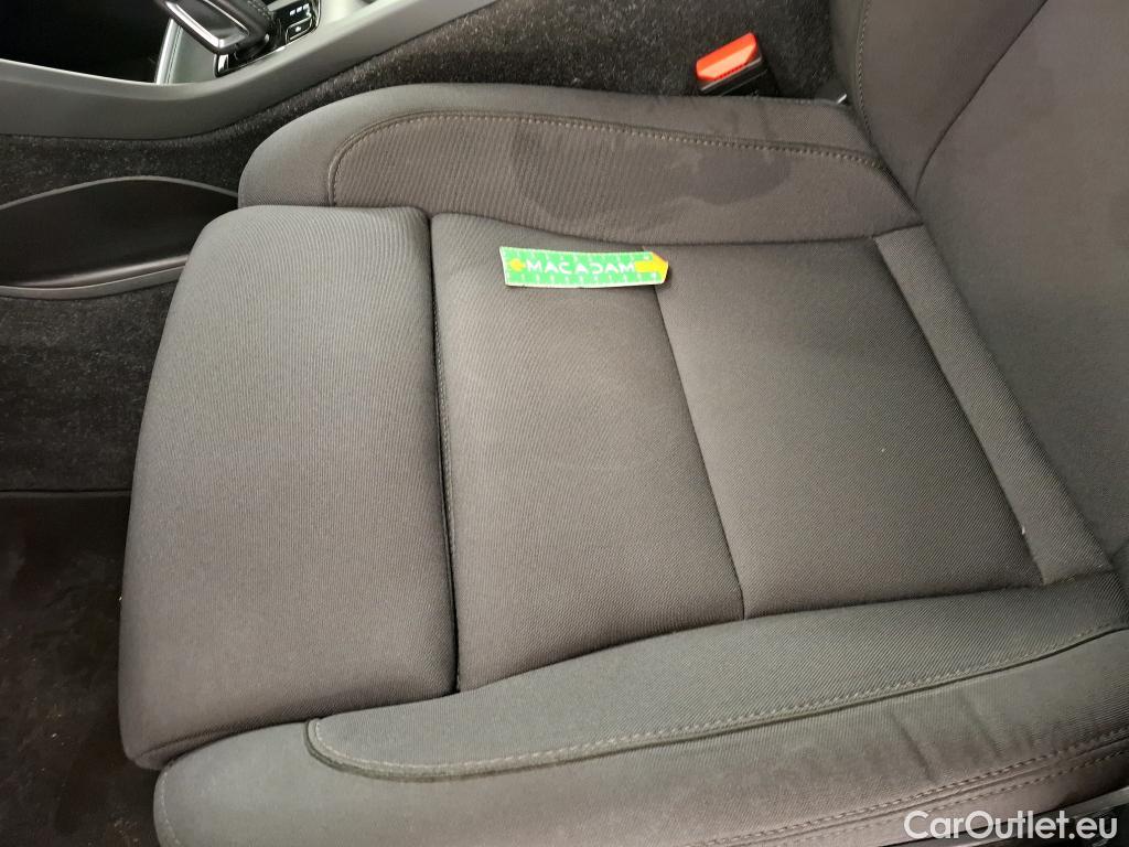  Volvo  XC 40 XC40 Momentum Plug-in Hybrid 2WD 1.5 #7