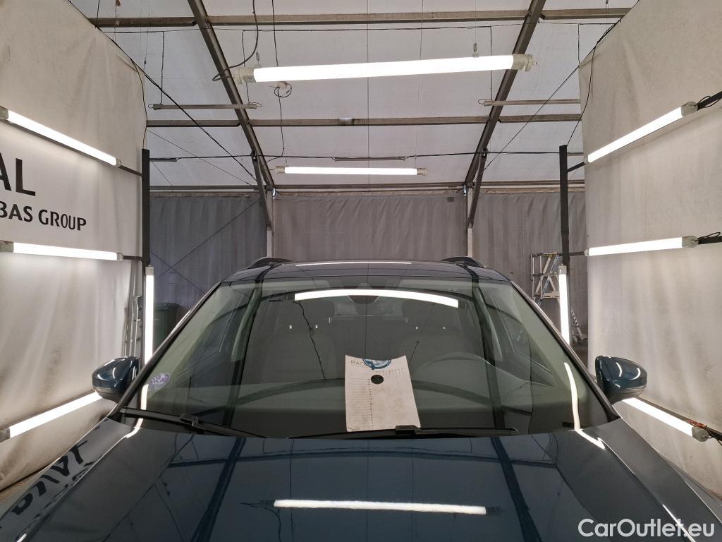  Volkswagen  Tiguan VOLKSWAGEN  / 2020 / 5P / SUV 1.4 eHybrid 245 DSG6 Life Business #1