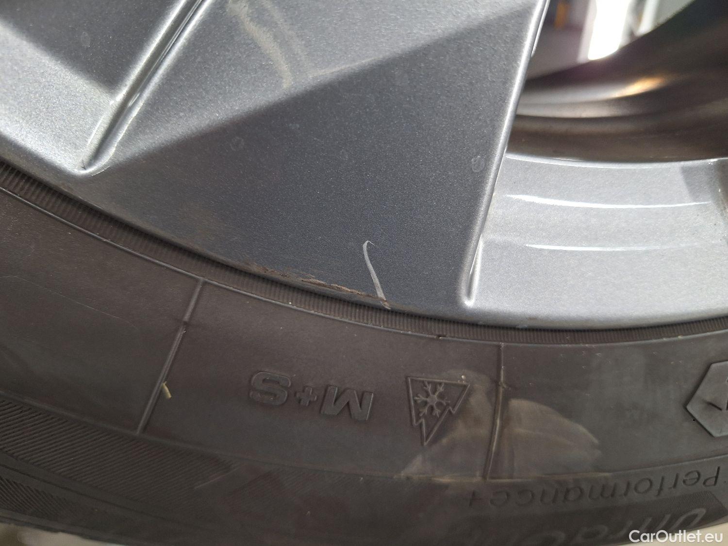  Peugeot  2008 Peugeot,  '19, Peugeot  1.5 BlueHDi 81kW S&S Active Pack 5d #2