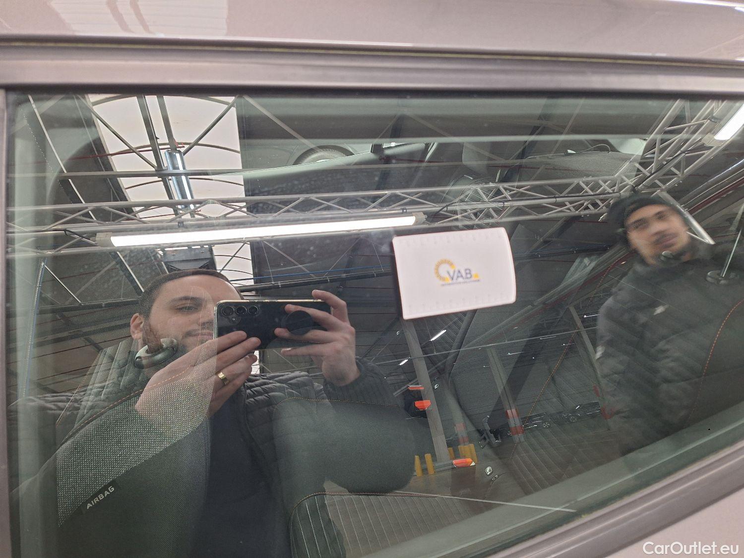  Peugeot  2008 Peugeot,  '19, Peugeot  1.5 BlueHDi 81kW S&S Active Pack 5d #31