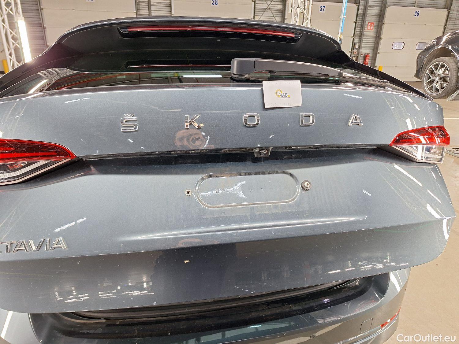  Skoda  Octavia Skoda,  Combi '20, Skoda  Combi 2.0 CRTDI 110kW DSG7 Style 5d #34