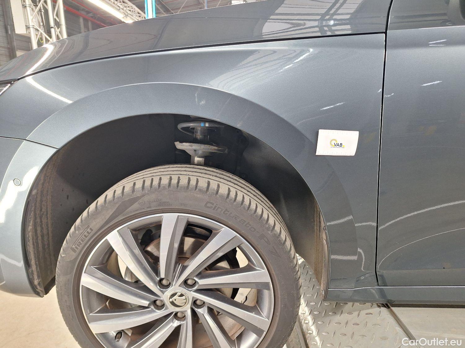  Skoda  Octavia Skoda,  Combi '20, Skoda  Combi 2.0 CRTDI 110kW DSG7 Style 5d #27