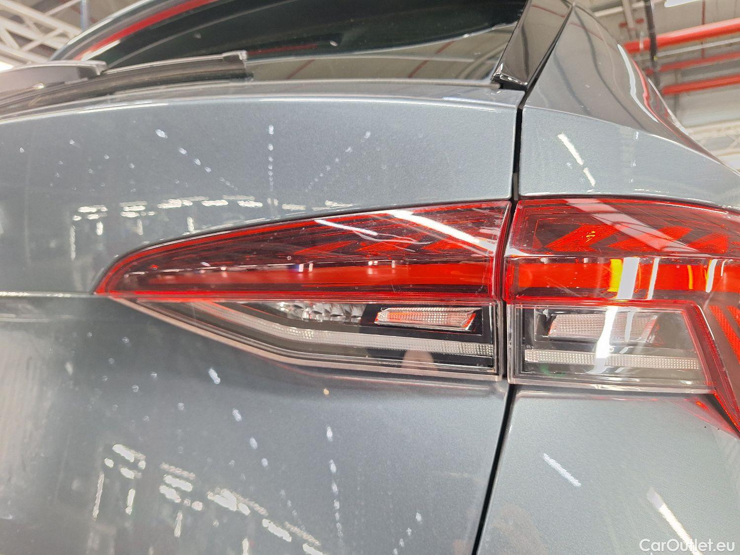  Skoda  Octavia Skoda,  Combi '20, Skoda  Combi 2.0 CRTDI 110kW DSG7 Style 5d #37