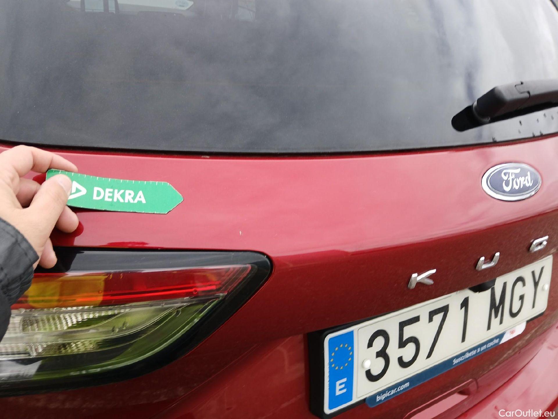  Ford  Kuga FORD  / 2019 / 5P / todoterreno ST-Line 1.5 EcoBlue 88kW (120CV) #25